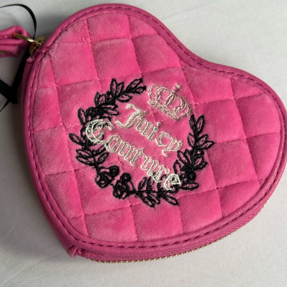 Juicy Couture Pink Heart Wristlet - Picture 2 of 7